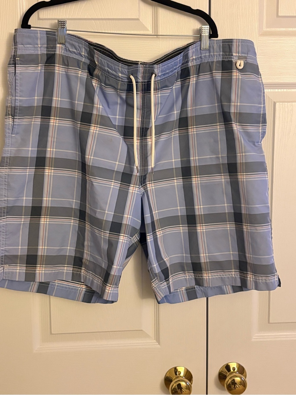Men's Land’s End Light Blue Plaid Board Shorts (XL 40-42)